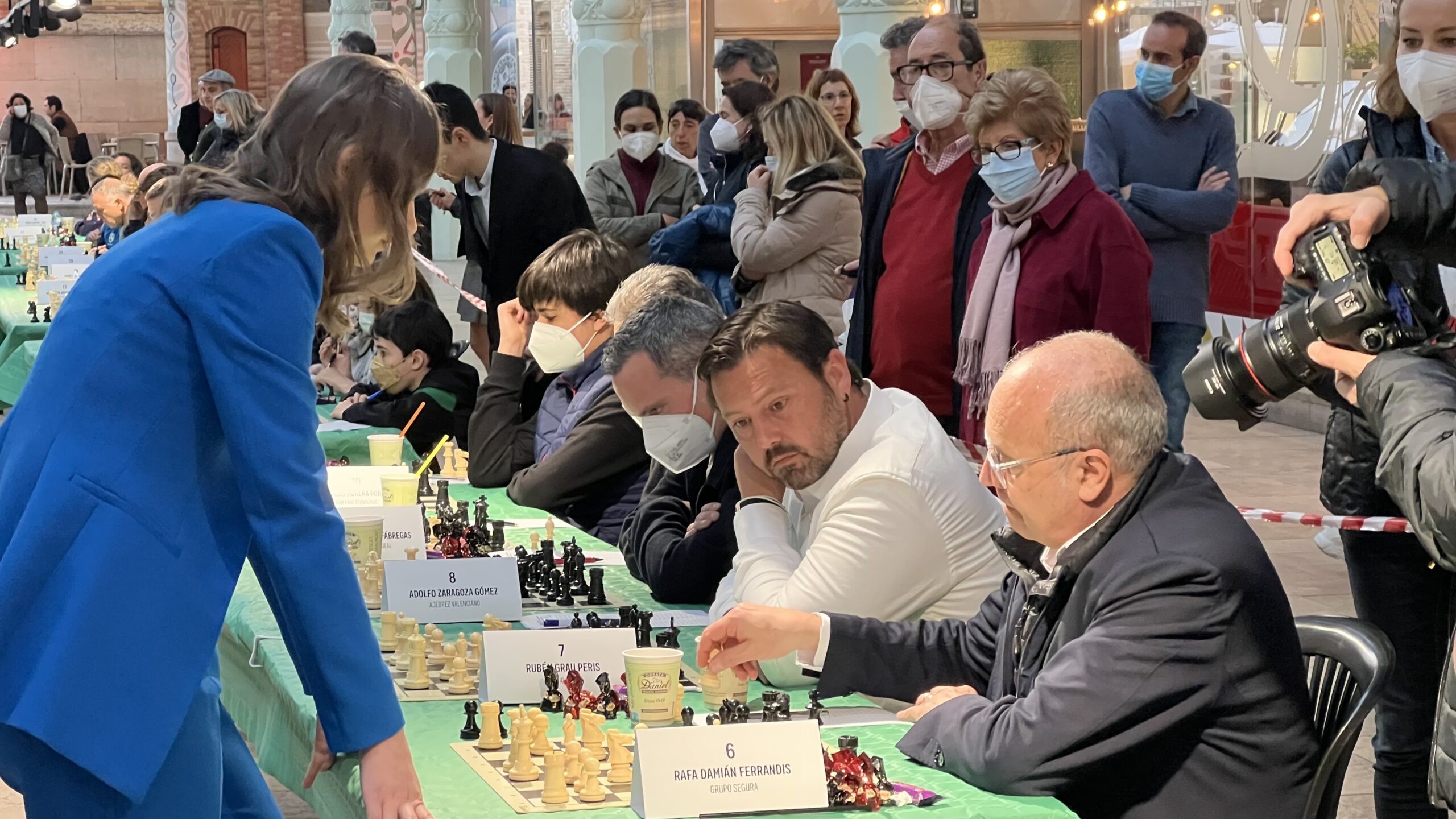 foto4-evento-solidario-2-scaled