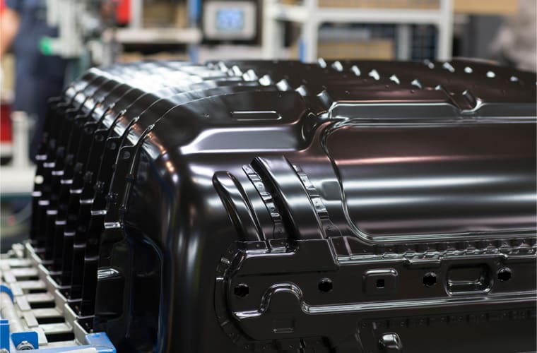 piezas y componentes complejos