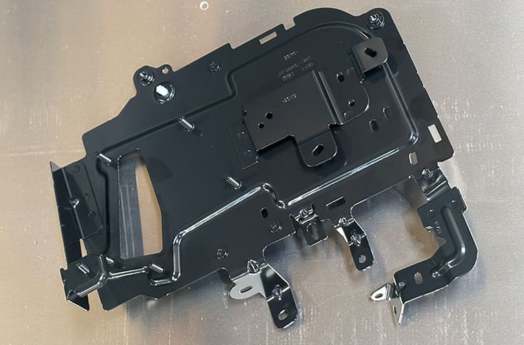 piezas y componentes complejos